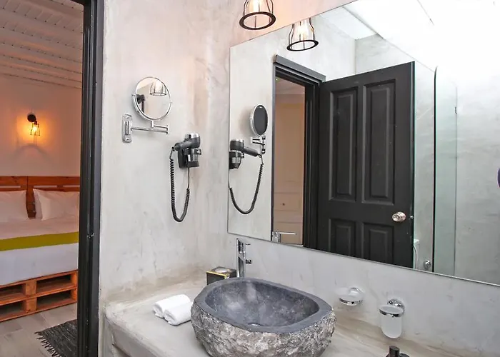 Camara Mykonos Ornósz