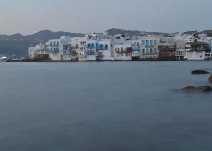 Camara Mykonos